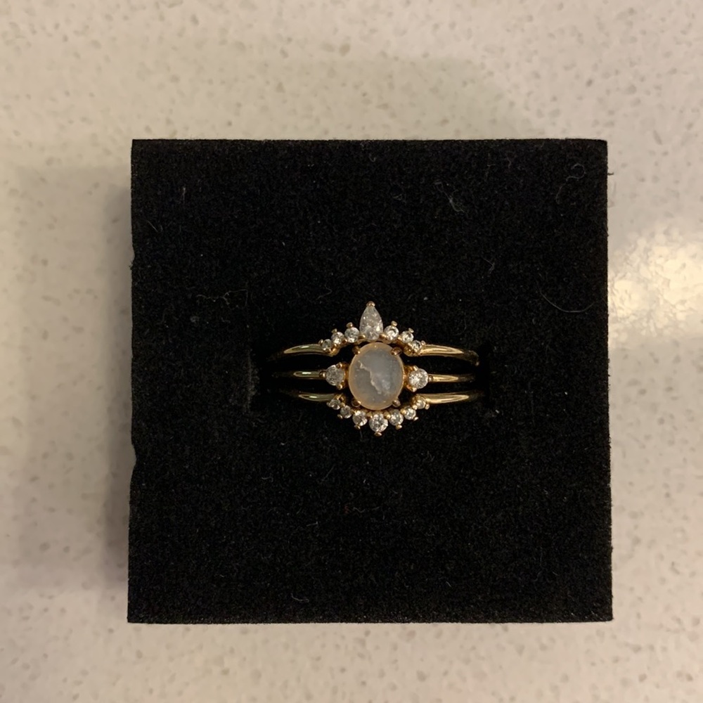 Size 8 - TAI JEWELRY - Stackable Crown Ring Set - White - Picture 14 of 15